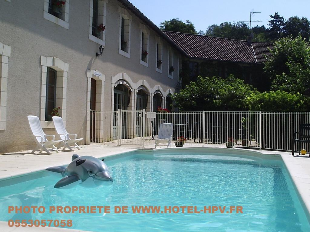 Logis Hostellerie Du Perigord Vert Brantome Exterior photo